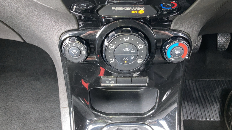 Ford Fiesta 1.0 EcoBoost Zetec 5dr Petrol Hatchback